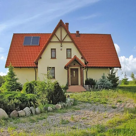 Beautiful Only 300m From The Lake, *